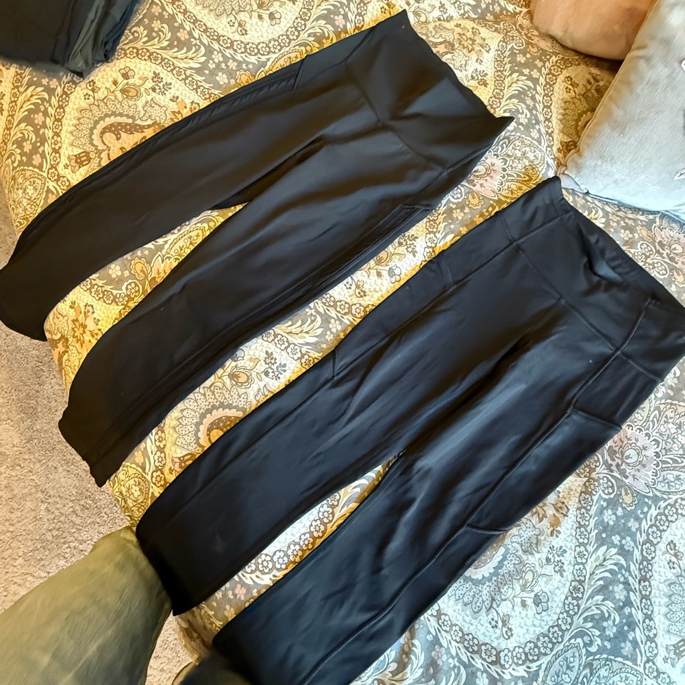 Women's LuLu Lemon capri leggings